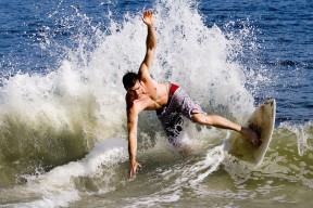 世界杯2026-英格兰巅峰对决，曼城胜出，卡马文加赛后评分拉满