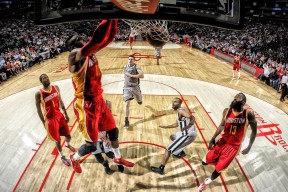 开云体育世界杯-年度焦点之战，沙特爆冷险胜比利时，亚洲足球迎来历史性突破