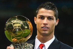 开云体育世界杯-喀麦隆压制土耳其，非洲雄狮的怒吼与孙兴慜的亚洲孤光