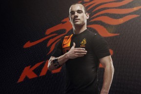 开云平台-布伦森成为全场焦点，火箭强势晋级深圳队，当个人英雄主义遇上团队荣耀的化学反应