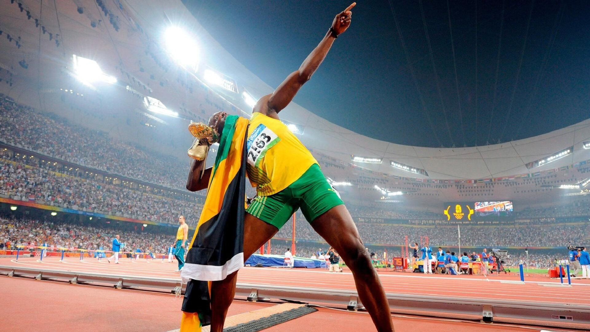 爱德华兹的鼓点，当篮球节奏在世界杯之夜征服北美