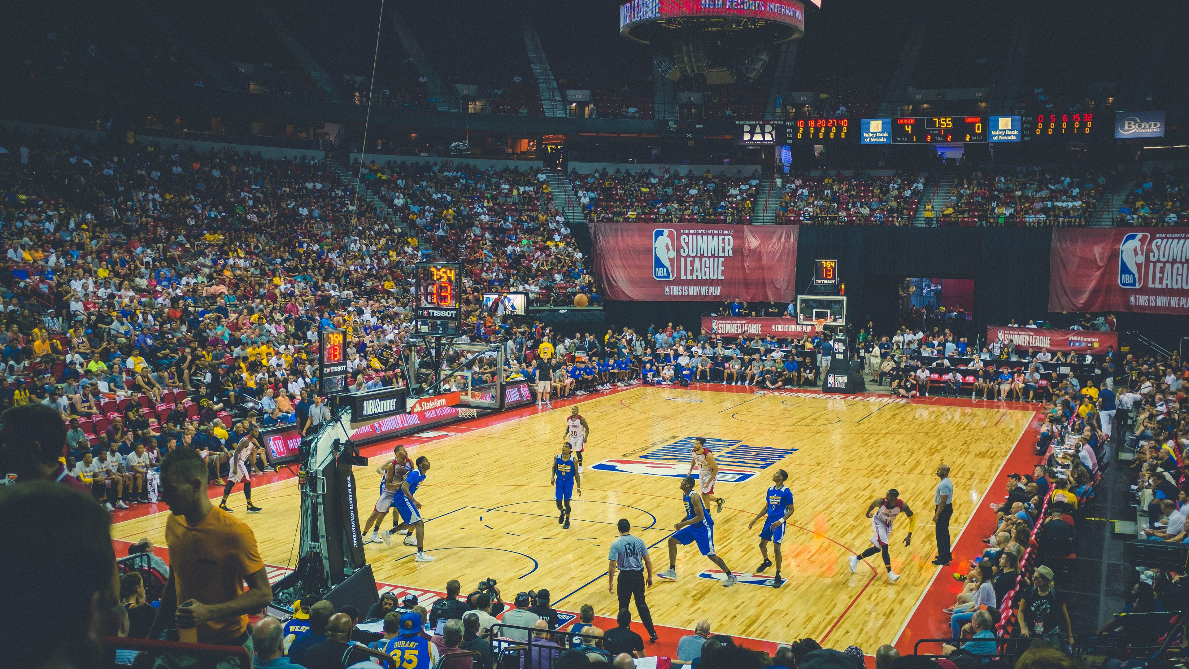 当东北虎遇见密尔沃基的雪，莫兰特在冰与火之间重写天才定义